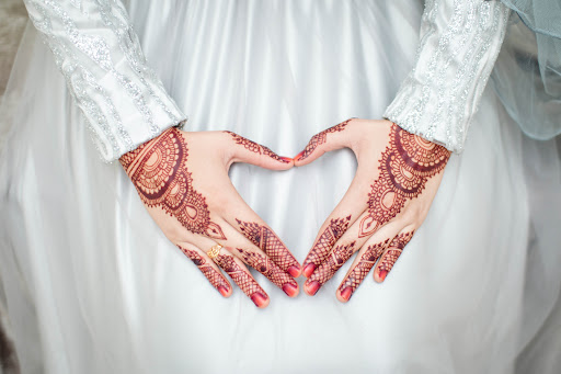 Dlova Photo Image & Studio
