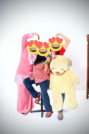 Izz Studio Design & Photo