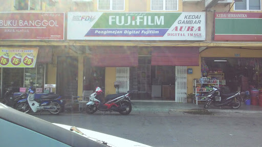 aura digital image