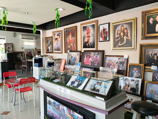 Top's Studio