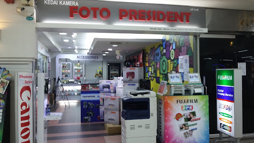 Foto President