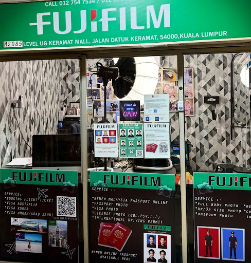 Fast Shoot Studio / Fujifoto Studio (PHOTO SHOP , KEDAI GAMBAR ) KERAMAT MALL / MINI UTC KERAMAT