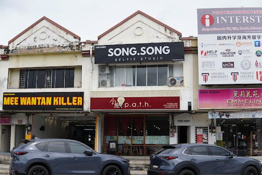 Song.Song Selfie Studio
