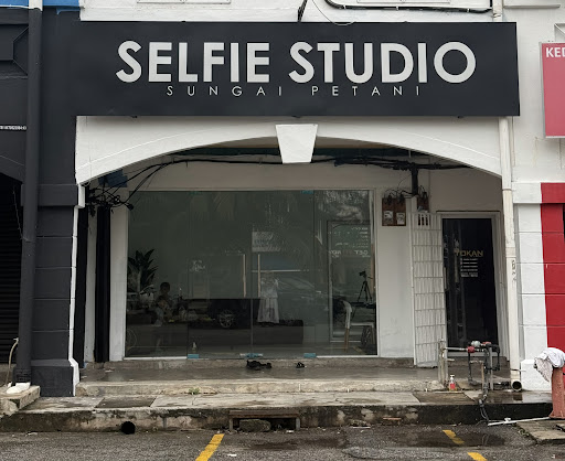 SELFIE STUDIO SUNGAI PETANI