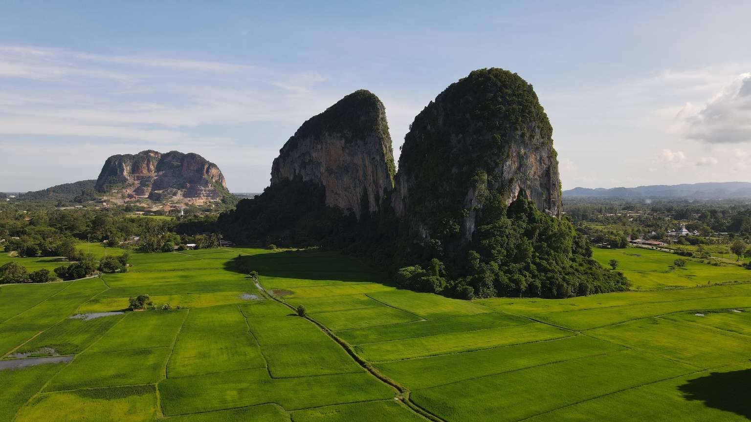 Perlis 1 Perlis: Panduan Lengkap Destinasi, Makanan & Tempat Menarik di Utara Malaysia