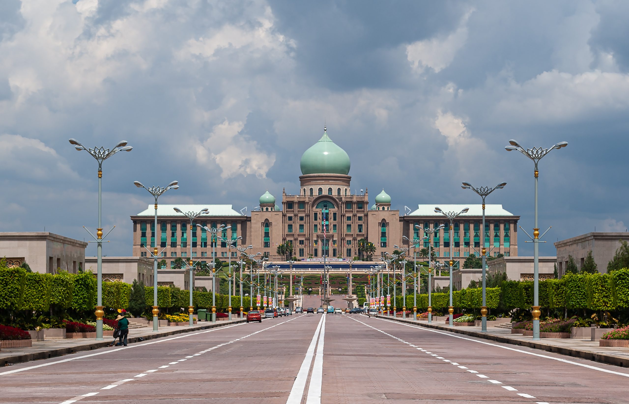 Putrajaya 1 Gambar Putrajaya: Keindahan Ikonik & Mercu Tanda Moden Malaysia