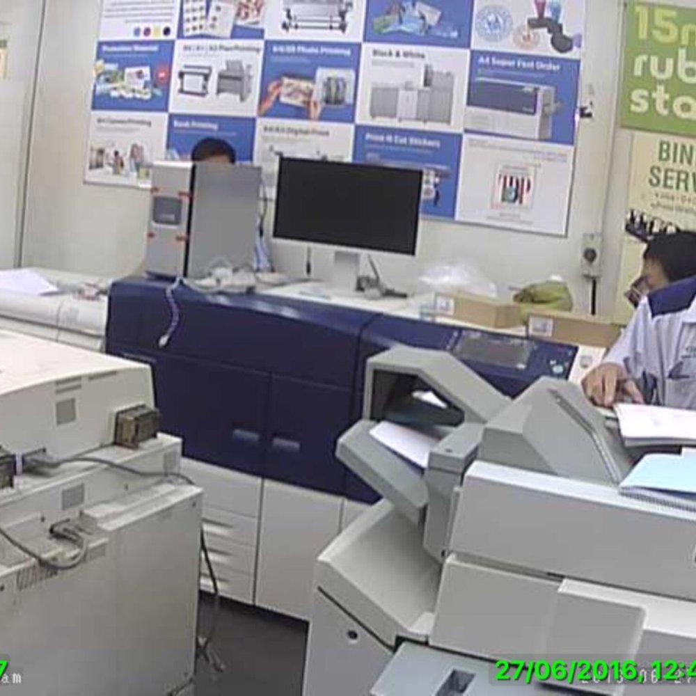 Kedai Gambar Terbaik di Buloh Kasap | Cetak Foto & Bingkai Murah, Servis Kamera Profesional